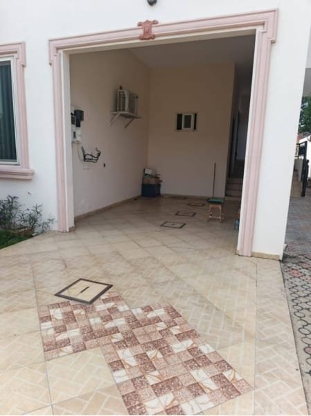 Villa Duplex de Luxe avec Piscine et Jardin à Louer