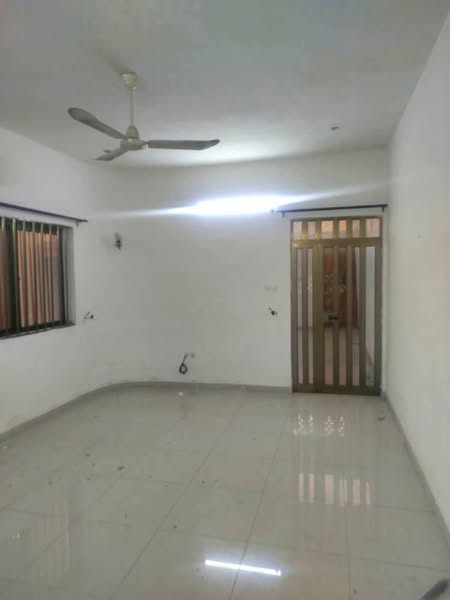 Appartement de Deux Chambres avec Salon