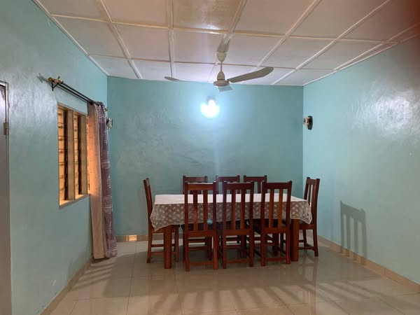 Maison Spacieuse de 2 Chambres à Louer