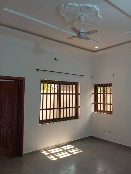 Appartement Meublé 2 Chambres Disponible