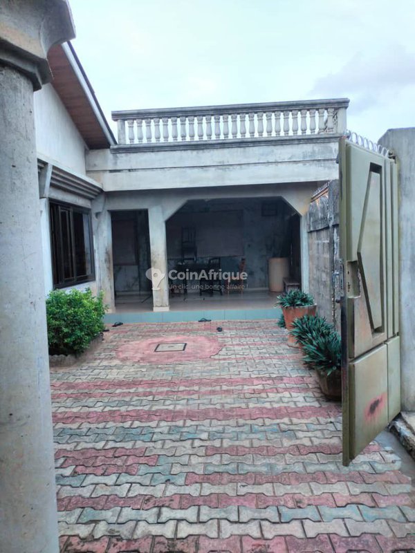 Vente villa 4 chambres salon