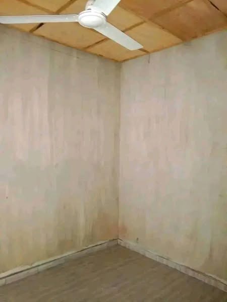 Chambre Salon Sanitaire à Louer