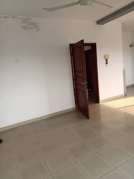 Maison Non Meublée de 3 Chambres à Louer