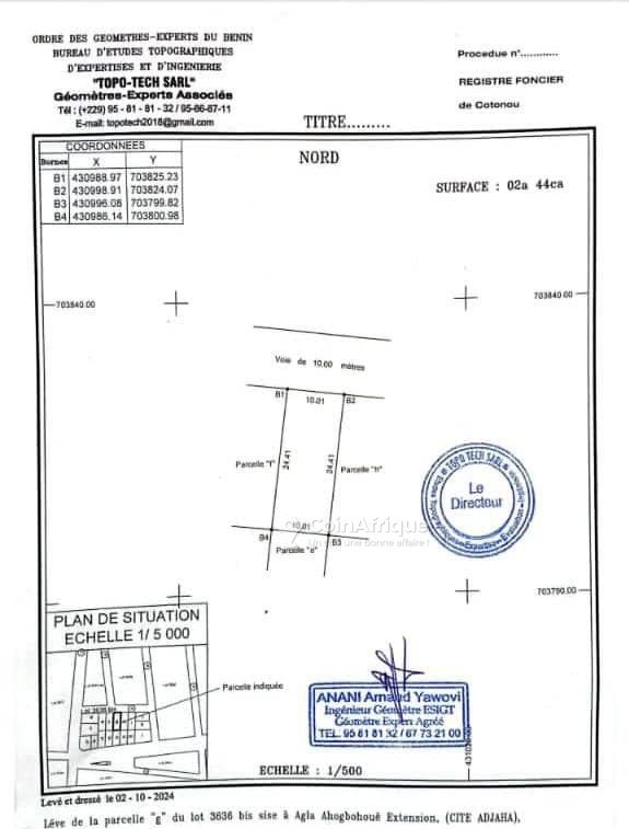 Terrain 244 m²