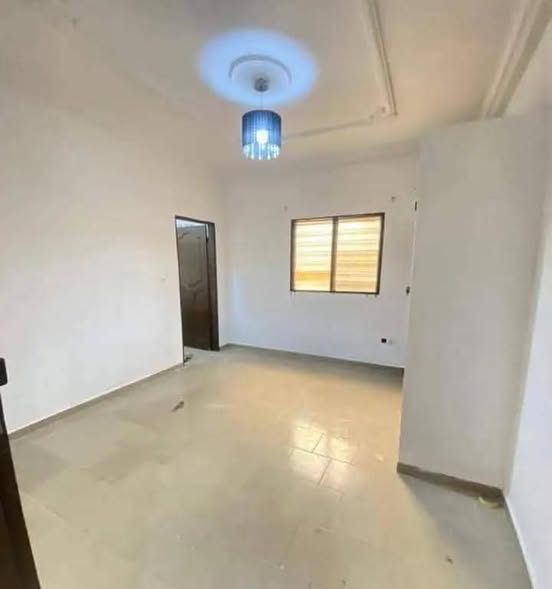 Maison Spacieuse à Vendre