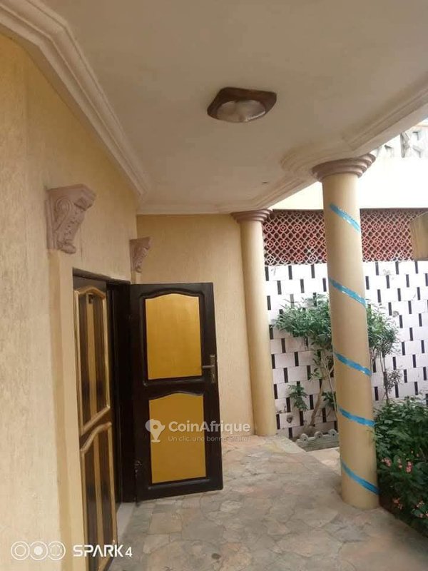 Location villa 6 chambres salon