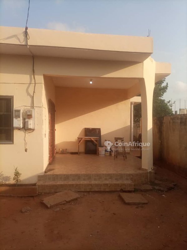 Vente de villa de 4 pièces
