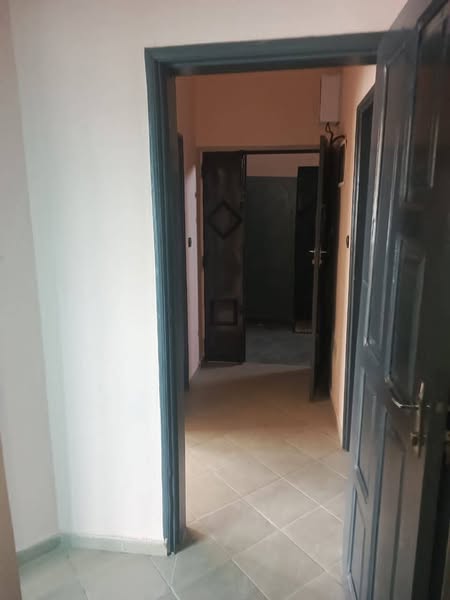 Appartement 3 Chambres Salon et Garage