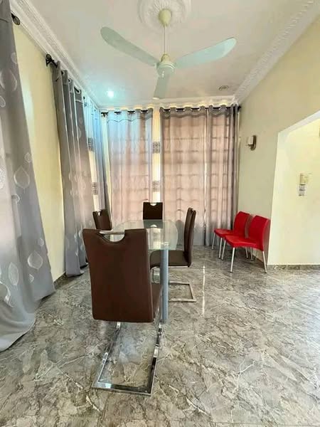 Grande Villa Duplex à Louer