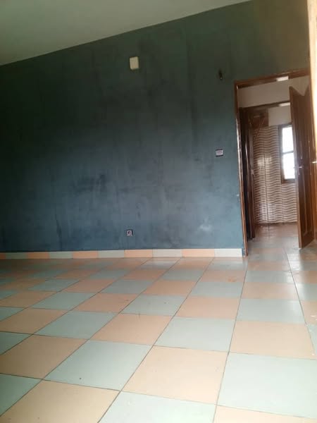 Appartement Meublé Spacieux avec Balcon