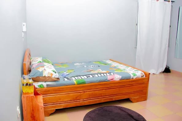 Appartement Meublé Élégant et Lumineux Avec Terrasse