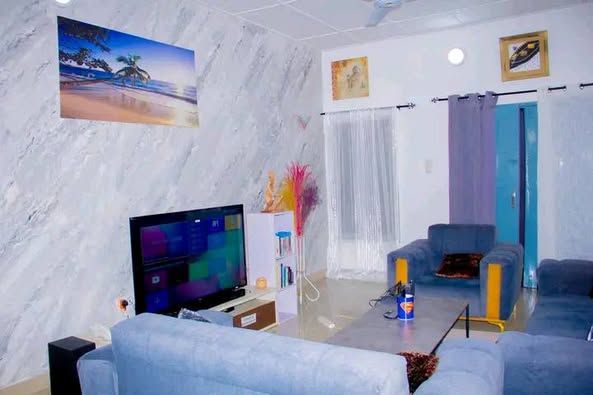 Appartement Meublé Élégant et Lumineux Avec Terrasse