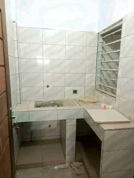 Maison Propre et Sécurisée avec Véranda