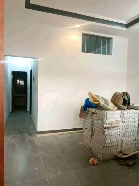 Maison Propre et Sécurisée avec Véranda