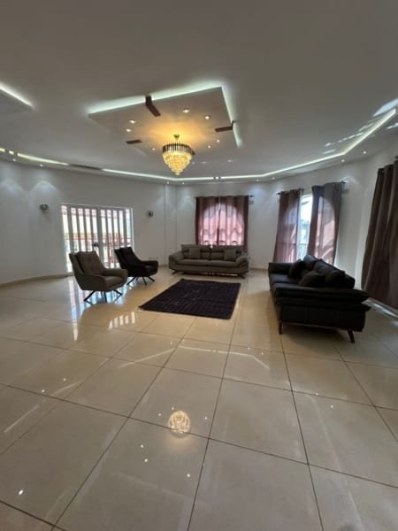 Appartement meublé avec piscine à louer