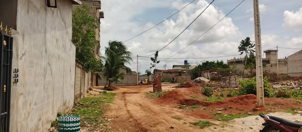 Parcelle Clôturée Avec Électricité