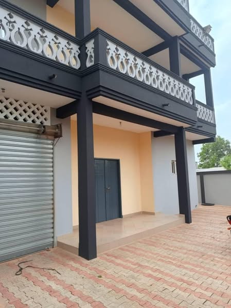 Maison Duplex à Louer avec Terrasse